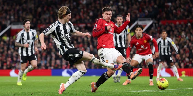 Đánh giá phong độ Newcastle vs Manchester United