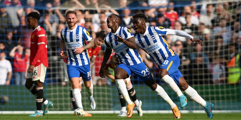 So sánh hiệu suất của Brighton Hove Albion vs Manchester United