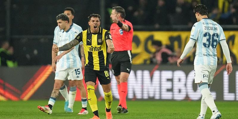 Hiệu suất thi đấu của Racing Club Montevideo vs CA Penarol
