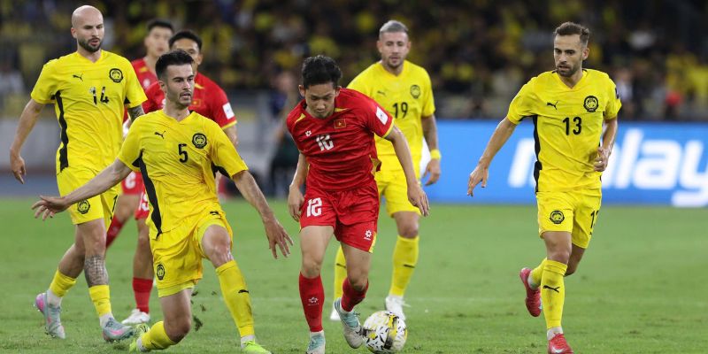 Nhận định tương quan phong độ hai đội trước bán kết Asean Cup 2026